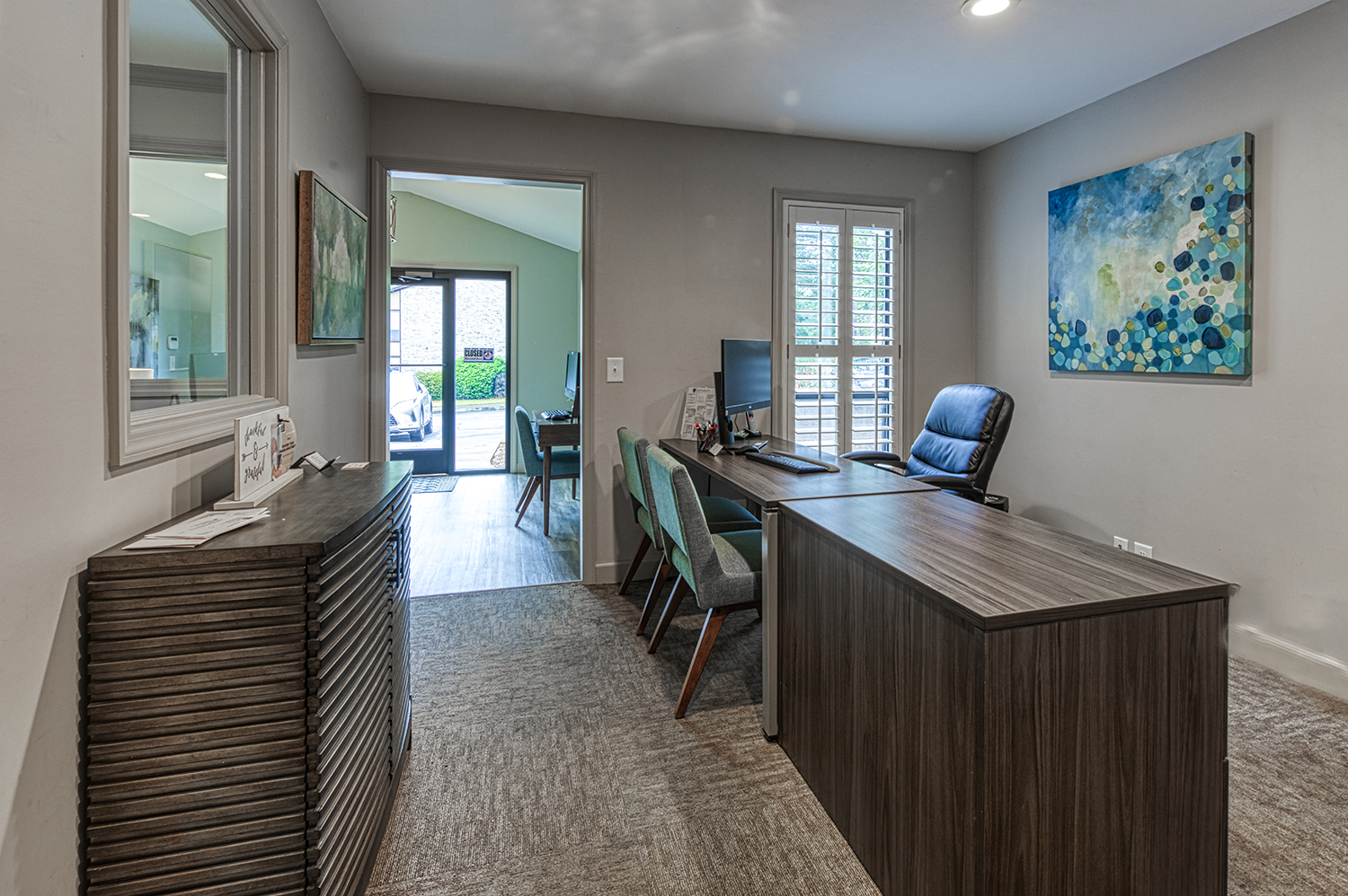 Castlegate Windsor Park The Multifamily Advisory Group at Cushman